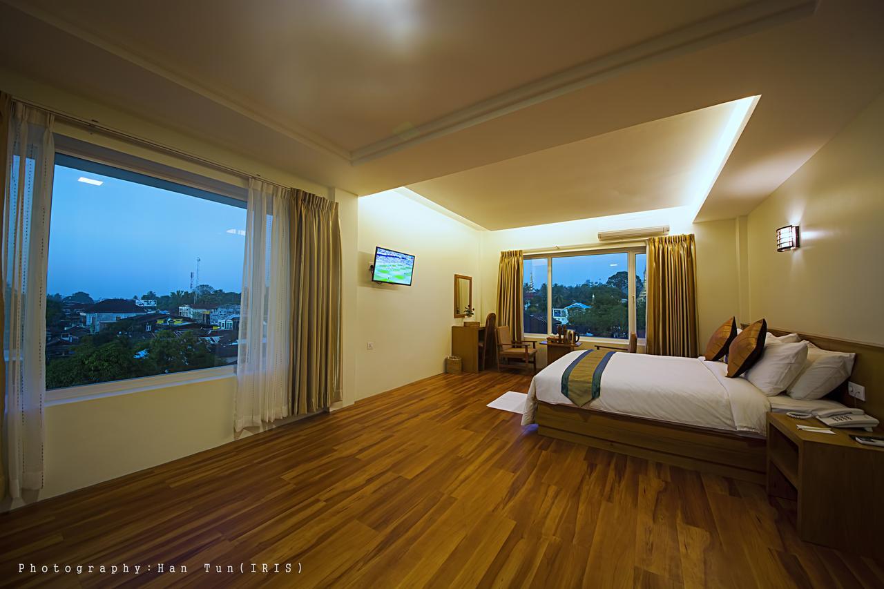 Ngwe Moe Hotel Mawlamyine Exterior foto
