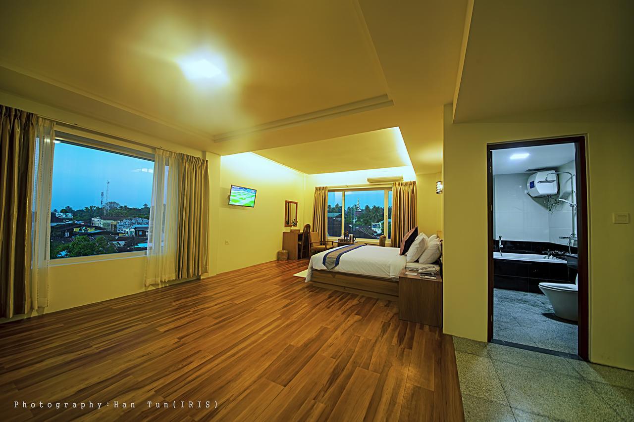 Ngwe Moe Hotel Mawlamyine Exterior foto