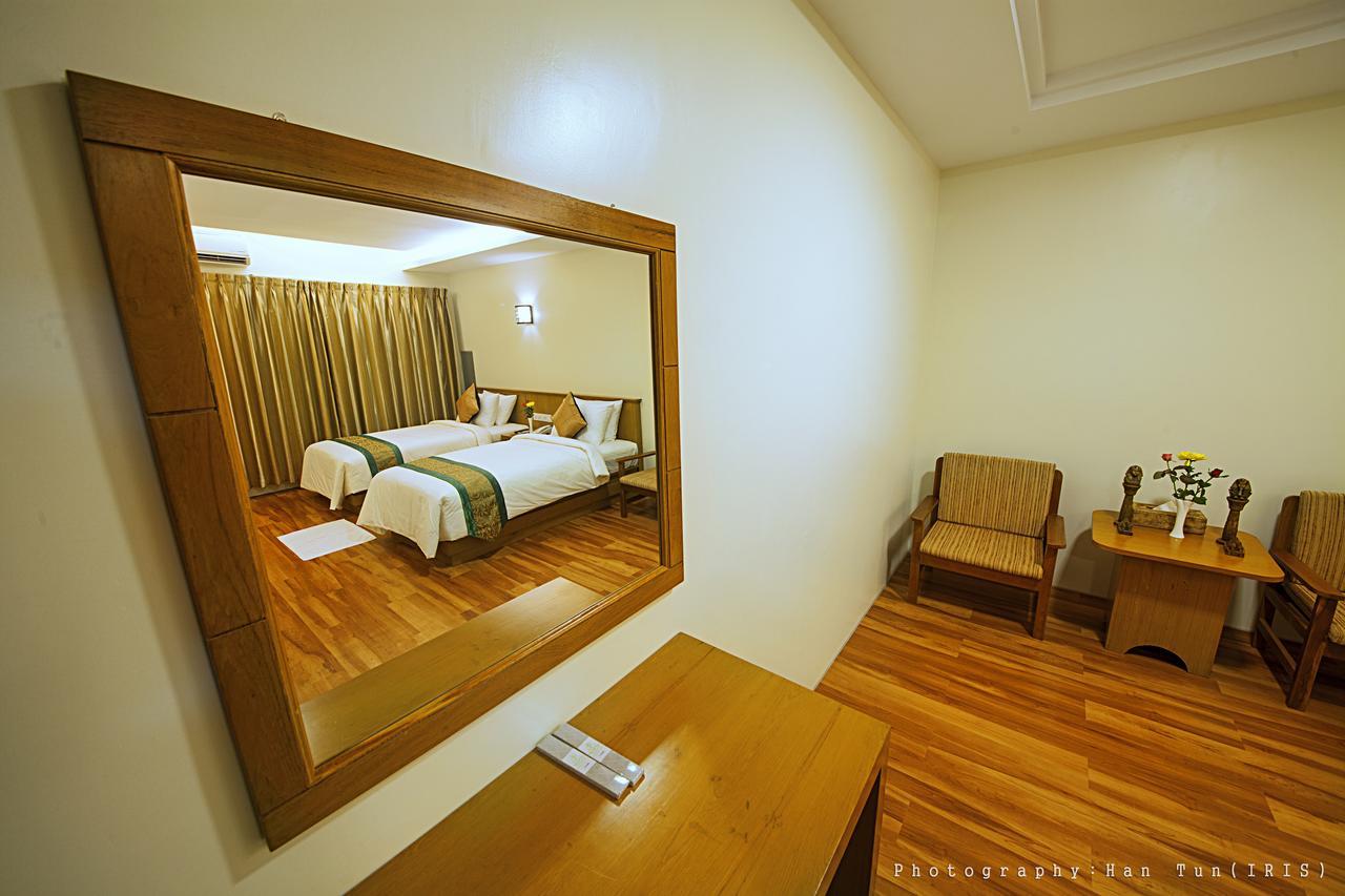 Ngwe Moe Hotel Mawlamyine Exterior foto