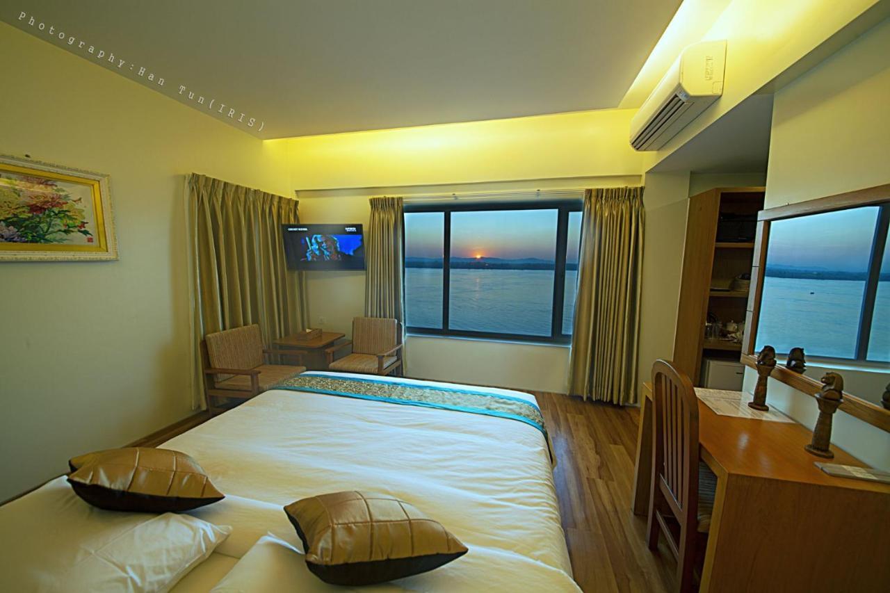 Ngwe Moe Hotel Mawlamyine Exterior foto