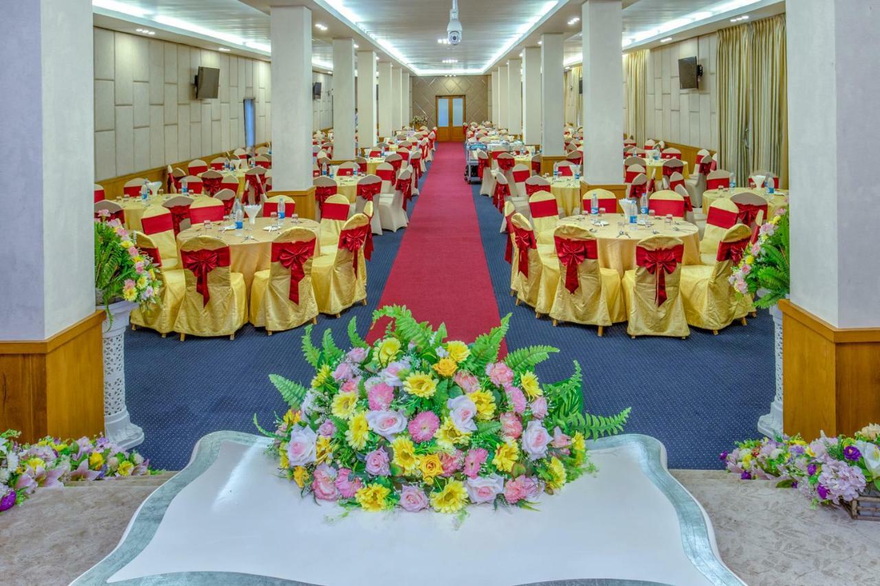 Ngwe Moe Hotel Mawlamyine Exterior foto
